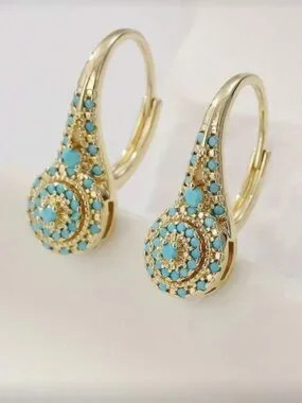 Vintage Gold and Turquoise Drop Filigree Earrings